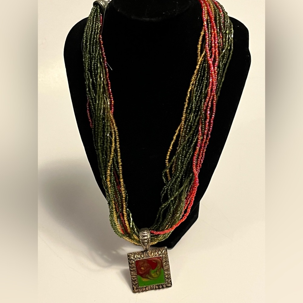Beaded Multi-Strand Long Necklace with a Unique Red Green Pendant - Picture 3 of 5